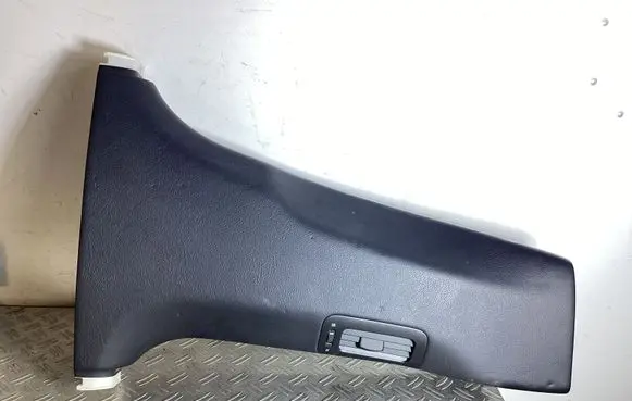 Lexus LS 460 - 600H (B) pillar trim (bottom) 5556530016