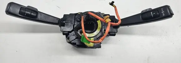 Volvo V50 Wiper turn signal indicator stalk/switch 17D772A 17D770