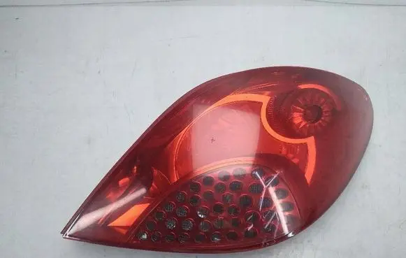 Peugeot 207 Rear/tail lights