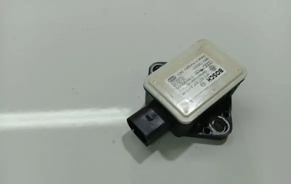 Audi A6 S6 C6 4F ESP acceleration yaw rate sensor 4F0907637A