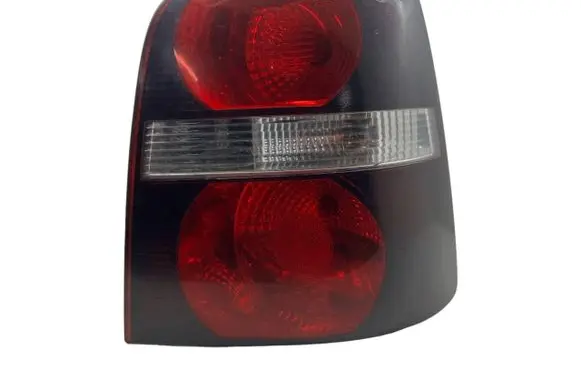 Volkswagen Touran I Rear/tail lights 1T0945096G 1T0945112E 1T0945258D