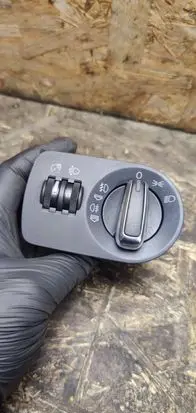 Audi TT TTS Mk2 Light switch 8J2941531K 04063903