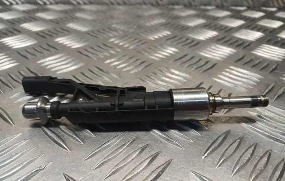 Mini Cooper F57 Fuel injector 7639990 0261500140