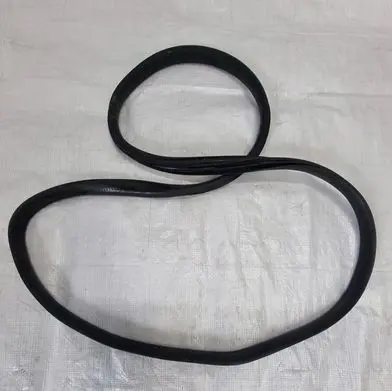 Ford Fiesta Rear door rubber seal (on body) 