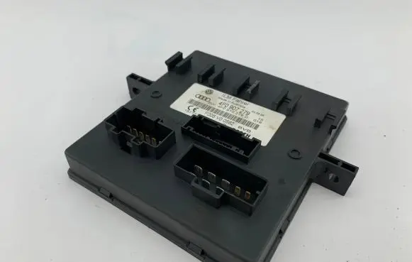 Audi A6 S6 C6 4F Comfort/convenience module 4F0907279 F005V00562 4F0910279D