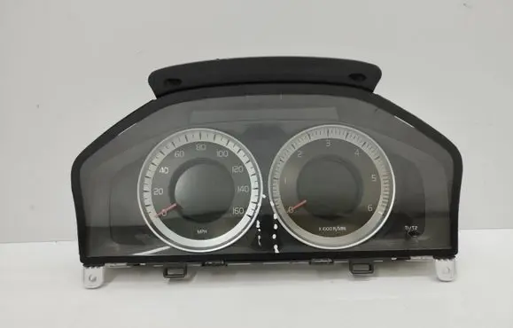 Volvo S60 Speedometer (instrument cluster) 31327584AA