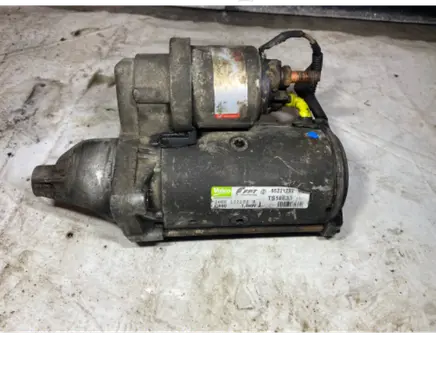 Opel Corsa D Starter motor 55221292 TS18E33 26H81322SZB