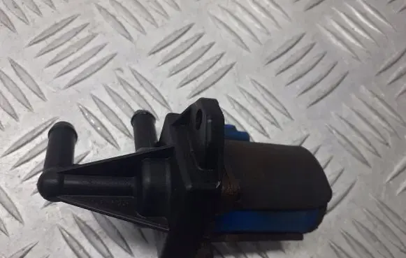 Ford Focus Turbo solenoid valve 3M5H-8C534-BB