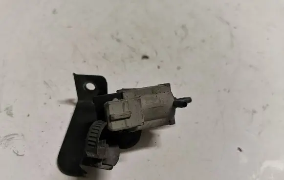 Hyundai Matrix Turbo solenoid valve 351202A400
