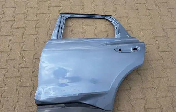 Audi Q4 e-tron Rear door