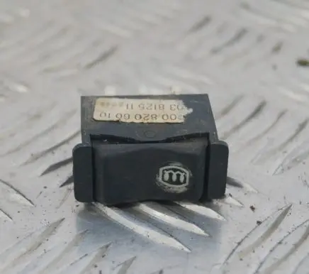 Mercedes-Benz SLC C107 Other switches/knobs/shifts 0008206010
