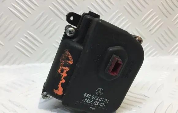 Mercedes-Benz Vito Viano W638 Vent window/glass motor 6388290101