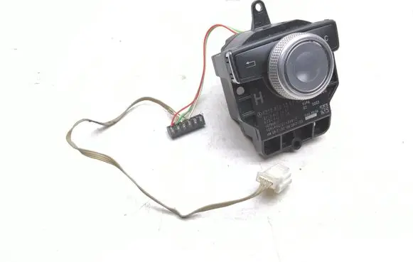 Mercedes-Benz E A207 Head unit multimedia control A2128701351 A2128701651