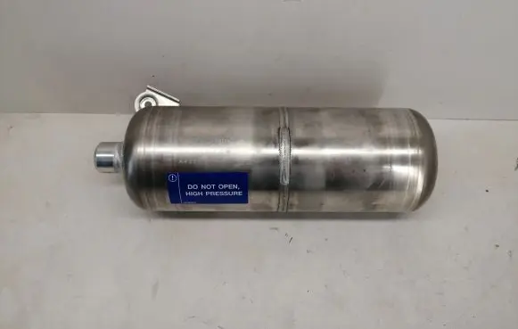 Volvo XC90 Air suspension tank/reservoir 31360726