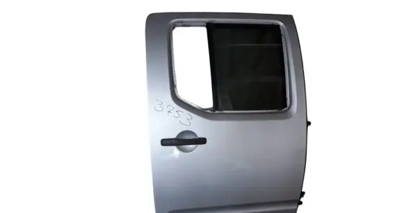 Nissan Navara Rear door 82100EB332