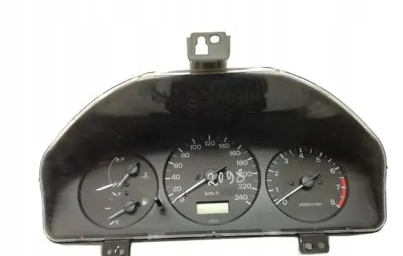 Mazda 626 Speedometer (instrument cluster) FDGE6VD