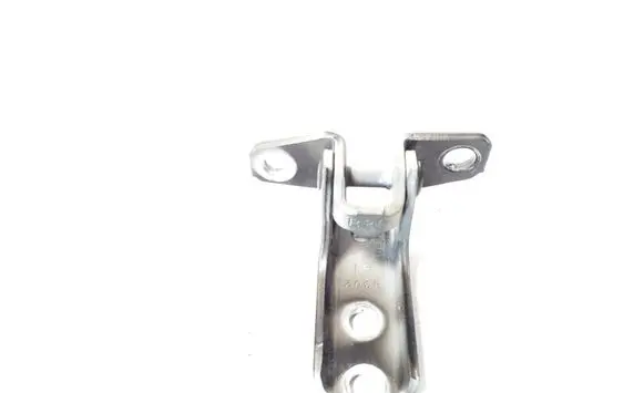 Mitsubishi Outlander Front door lower hinge 