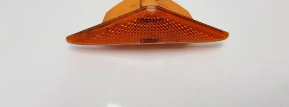 Ford Focus Front fender indicator light X64H3K354A