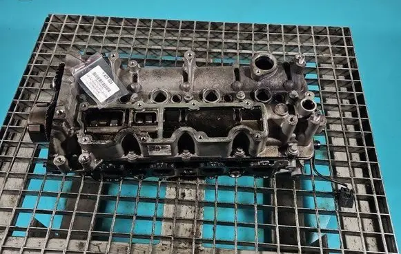 Land Rover Discovery Sport Engine head G4D3-6J011-BB IMPRK1475024