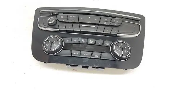Peugeot 508 Climate control unit 96656643XZ E1060720