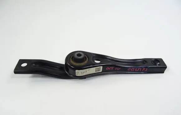 Skoda Octavia Mk4 Engine mount vacuum valve 5Q0199855M