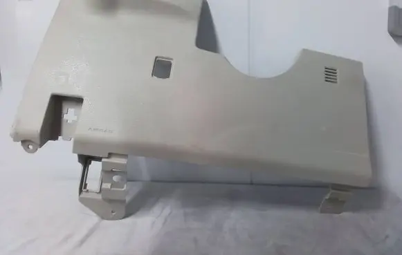 Chrysler Pacifica Panel trim KR552090 6AL72PD2AG 4832980