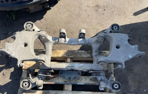 BMW 5 GT F07 Rear axle beam 677649602 679380203