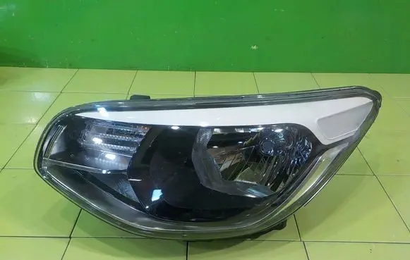 KIA Soul Headlight/headlamp 92101B2