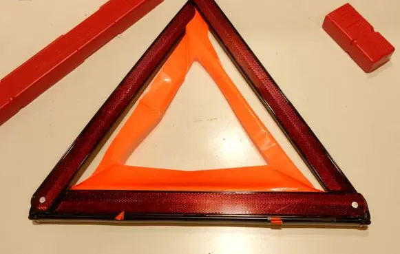 BMW 5 F10 F11 Emergency warning sign 6770487 59325