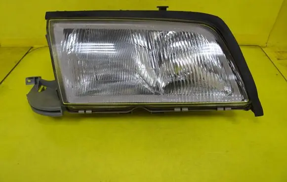 Mercedes-Benz C W202 Headlight/headlamp
