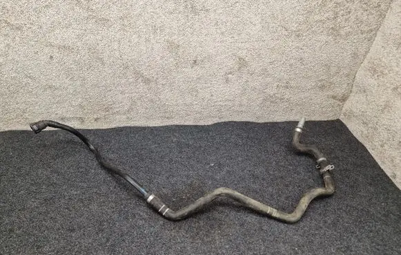 Volvo XC90 Engine coolant pipe/hose 31368151