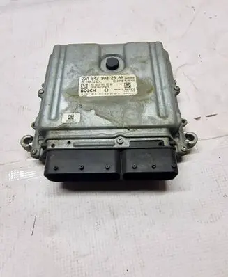 Mercedes-Benz E W212 Engine control unit/module ECU A6429002900