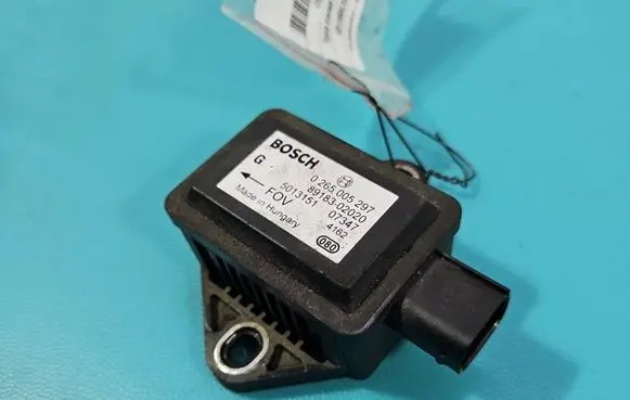 Toyota Avensis T250 ESP acceleration yaw rate sensor 0265005297 IMPRK1535622