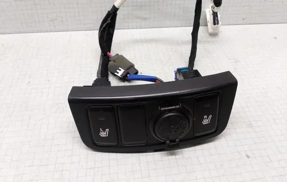 KIA Cerato Seat heating switch 933332F100 933322F100