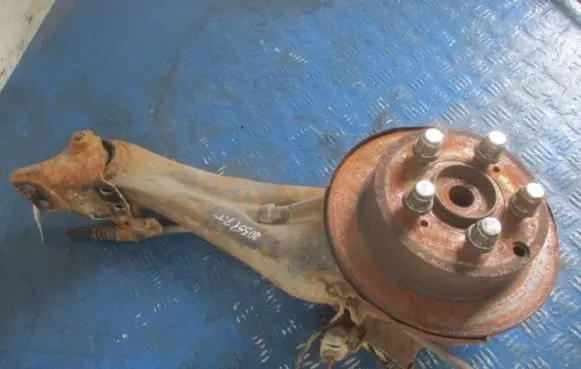 Mitsubishi Outlander Front wheel hub spindle knuckle