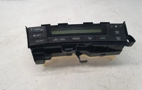 Toyota Prius (XW30) Climate control unit 75D726