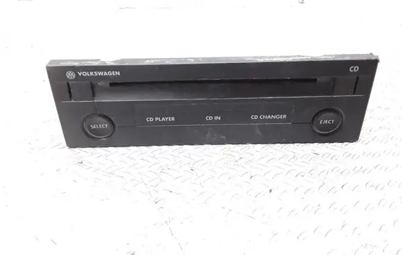 Volkswagen Golf IV CD/DVD changer 