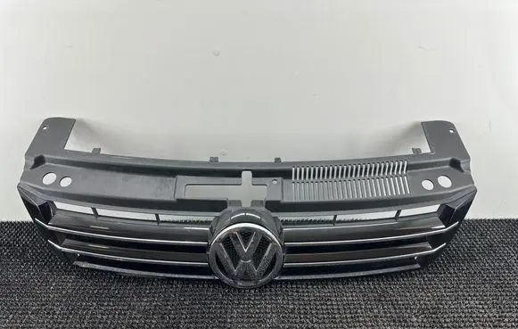 Volkswagen Sharan Front bumper upper radiator grill 7N0853653A 7N0853651D