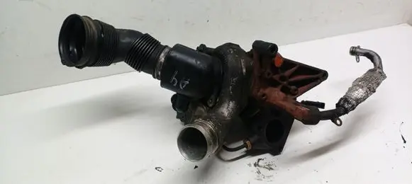 Audi A4 S4 B7 8E 8H Turbo 059145715F