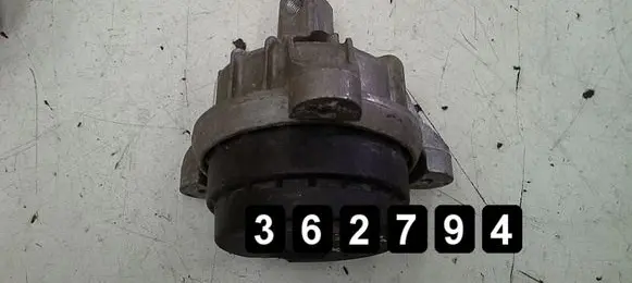 BMW 5 F10 F11 Engine mount bracket 678560101
