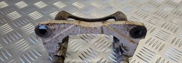 Toyota RAV 4 (XA20) Front Brake Caliper Pad/Carrier 