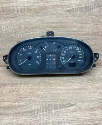 Renault Kangoo I Speedometer (instrument cluster) 216501761