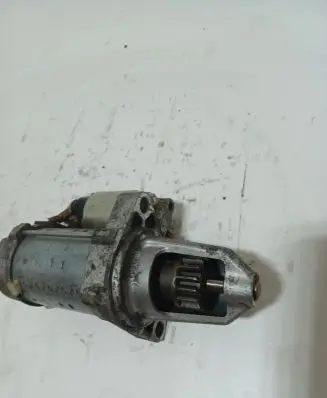 Mercedes-Benz A W176 Starter motor A6459060800
