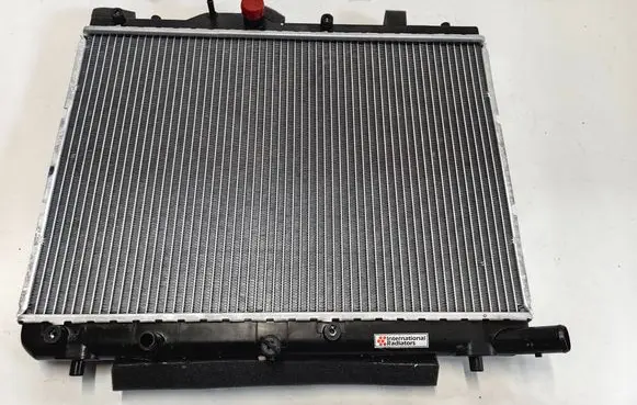 Suzuki Swift II Coolant radiator