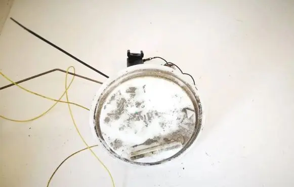 Volvo XC90 Fuel level sensor 