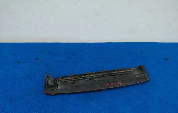 Volkswagen Multivan T6 Intercooler air guide/duct channel 7E0805962C