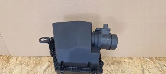Jaguar F-Pace Air filter cleaner box bracket assembly 