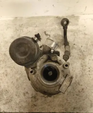 Audi A3 S3 8L Turbo 038145701A