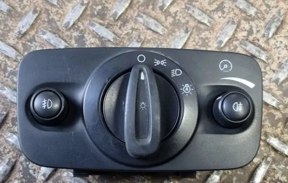 Ford Mondeo MK IV Light switch 8G9T13A024EA