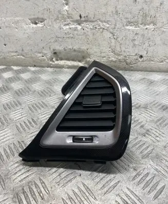 Hyundai Santa Fe Dashboard side air vent grill/cover trim 974062W000
